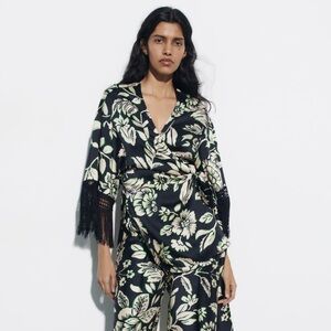 Zara Fringed Printed Jacket. Size XS-S. New with tags.